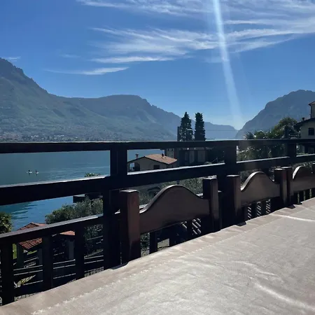 Casa Pescarino With View And Hydromassage アパート